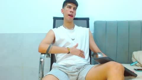 Snapshot of jhony_sex3 chatting on April 2026 10:54:02 AM jhony_sex3 online show from April 2026 10:54:02 AM