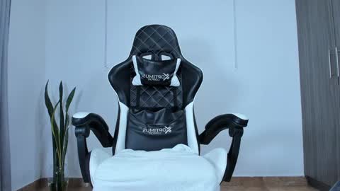 Jhors online show from September 2025 10:53:02 PM