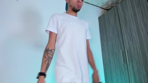 Jhors online show from September 2025 12:45:02 AM