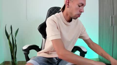 Jhors online show from October 2025 04:27:01 PM