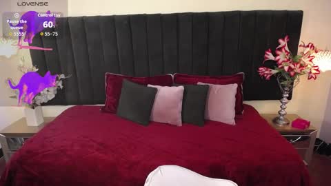 jhos online show from October 2025 01:35:02 PM