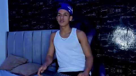 Snapshot of jhostin_10 chatting on September 2025 04:07:01 AM Jhostin online show from September 2025 04:07:01 AM