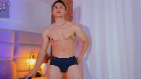 Jhosua Hunt online show from October 2025 05:06:01 AM