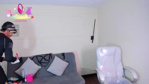 jhoumod_21 online show from September 2025 10:17:02 AM