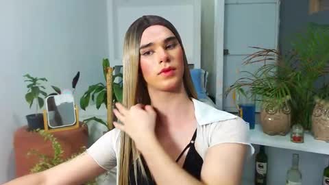 Snapshot of jhuan_cute chatting on April 2026 12:16:02 AM Jhuan Nhez online show from April 2026 12:16:02 AM