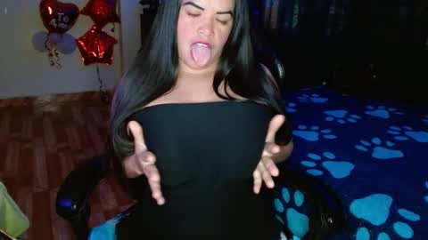 Snapshot of jhulia_hill chatting on February 2025 08:20:02 PM Jhulia online show from February 2025 08:20:02 PM