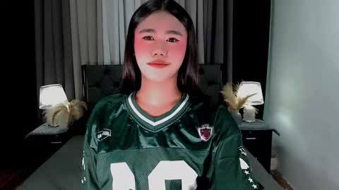 Snapshot of jhuliana_and_charles_room chatting on March 2026 04:55:01 PM jhuliana_and_charles_room online show from March 2026 04:55:01 PM