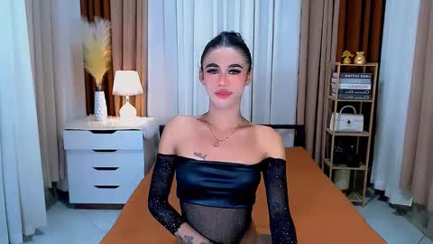 Snapshot of jhulianagrey chatting on January 2025 08:06:01 AM julie online show from January 2025 08:06:01 AM