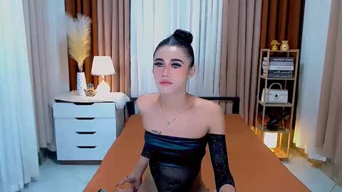 Snapshot of jhulianagrey chatting on January 2025 02:03:02 AM julie online show from January 2025 02:03:02 AM