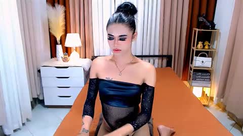 Snapshot of jhulianagrey chatting on January 2025 01:57:02 AM julie online show from January 2025 01:57:02 AM