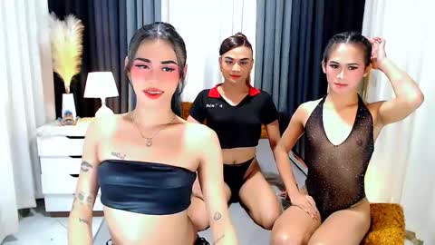 Snapshot of jhulianagrey chatting on February 2025 04:57:01 PM julie online show from February 2025 04:57:01 PM