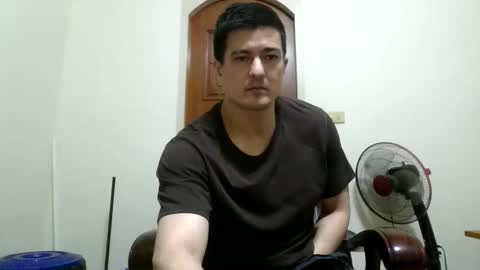 jhwozy online show from March 2026 06:05:02 PM