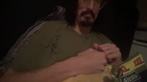 Snapshot of jiggz1986 chatting on December 2024 10:47:02 PM Jigz1986 online show from December 2024 10:47:02 PM