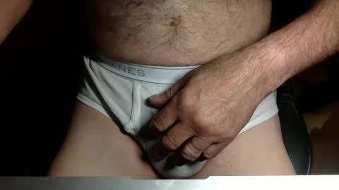 Snapshot of jim2hot chatting on May 2026 01:06:01 PM jim2hot online show from May 2026 01:06:01 PM
