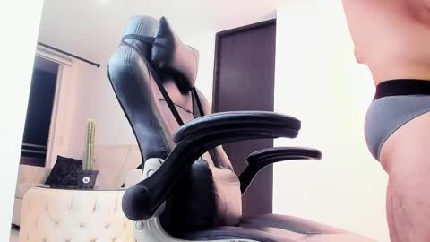 Snapshot of jim_dupont chatting on April 2026 01:48:01 AM jim_dupont online show from April 2026 01:48:01 AM