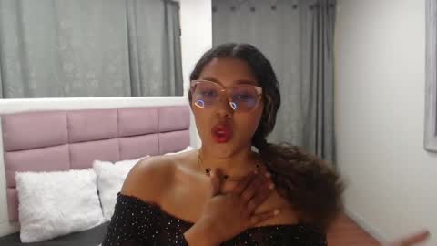 Snapshot of jimena_bell chatting on October 2025 01:23:01 PM Jimena  online show from October 2025 01:23:01 PM
