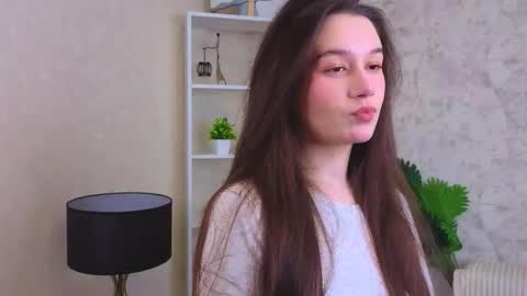 Alla online show from October 2025 03:06:02 AM