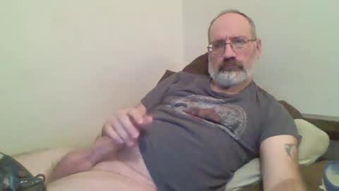 jimmielove2046 online show from November 2025 06:39:01 PM