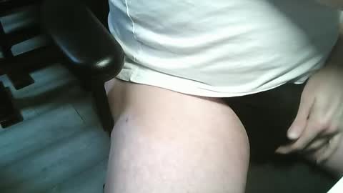 Snapshot of jimmychongax chatting on February 2025 11:32:02 PM Jimmychongax online show from February 2025 11:32:02 PM