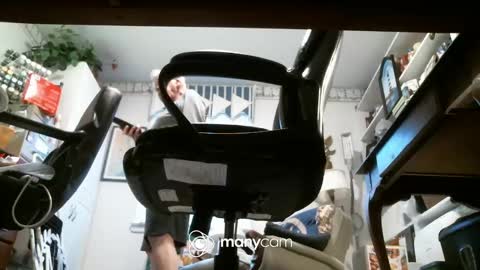 Snapshot of jimsundies chatting on December 2024 01:50:01 PM jimwellhung online show from December 2024 01:50:01 PM