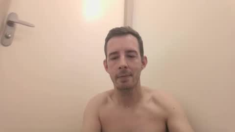 jin16000 online show from November 2025 05:47:01 PM