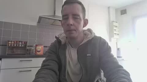 Snapshot of jin16000 chatting on April 2026 09:39:01 AM jin16000 online show from April 2026 09:39:01 AM