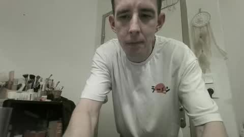 Snapshot of jin16000 chatting on April 2026 04:35:01 PM jin16000 online show from April 2026 04:35:01 PM