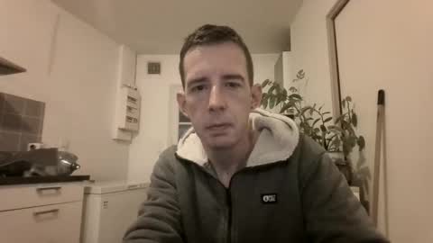 Snapshot of jin16000 chatting on April 2026 04:41:01 AM jin16000 online show from April 2026 04:41:01 AM