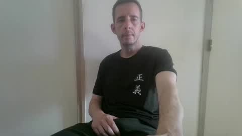 Snapshot of jin16000 chatting on April 2026 04:20:02 PM jin16000 online show from April 2026 04:20:02 PM