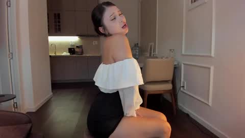 Snapshot of jina_meow chatting on May 2026 02:30:01 AM Jina meow online show from May 2026 02:30:01 AM