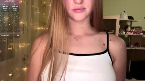 Jinny online show from October 2025 02:08:02 PM