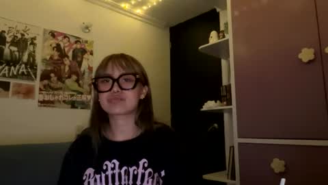 Minaa  online show from July 2026 04:43:02 AM