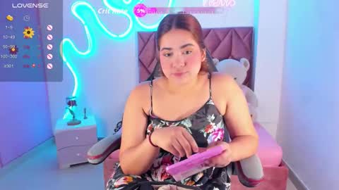 kim online show from December 2025 02:03:01 PM