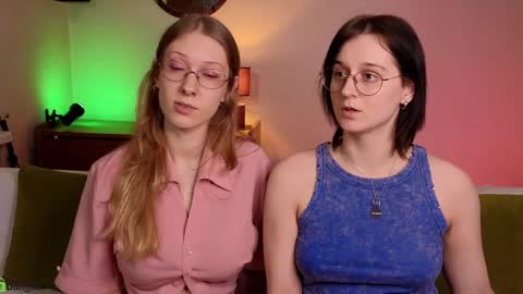 Snapshot of jitoon_exe chatting on January 2025 04:09:01 PM Hey Guys We are Julia ginger Tina brunette online show from January 2025 04:09:01 PM