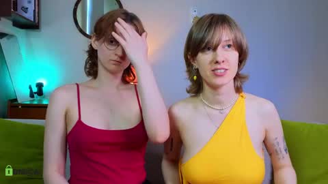 Snapshot of jitoon_exe chatting on April 2026 04:10:02 PM Hey Guys We are Julia ginger Tina brunette online show from April 2026 04:10:02 PM