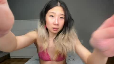 Snapshot of jiwooe chatting on March 2026 11:52:02 PM Jiwoo online show from March 2026 11:52:02 PM