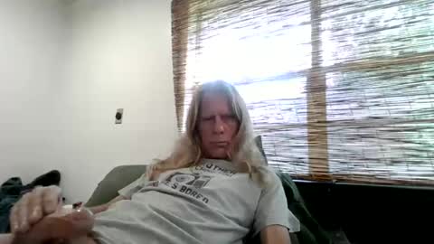 jizzmitten5 online show from June 2026 08:11:01 PM