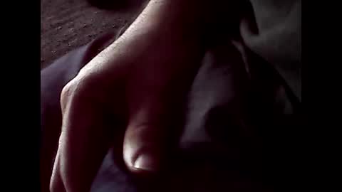 Snapshot of jj350ss chatting on December 2024 05:43:02 PM jj350ss online show from December 2024 05:43:02 PM