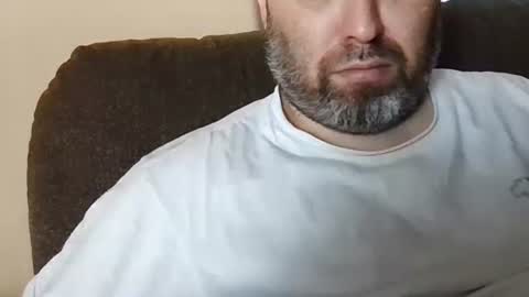 Snapshot of jj350ss chatting on October 2025 01:52:01 PM jj350ss online show from October 2025 01:52:01 PM