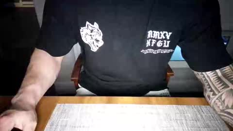 JJ yoyo online show from November 2025 12:33:01 AM