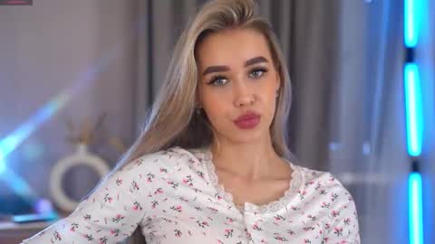 Jenny online show from February 2026 08:10:02 AM