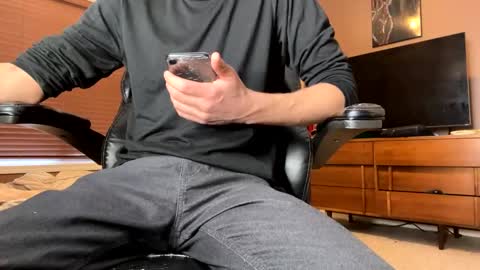 jjjjjfive online show from January 2025 10:52:01 PM