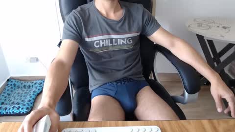 Jon online show from November 2025 07:02:02 PM