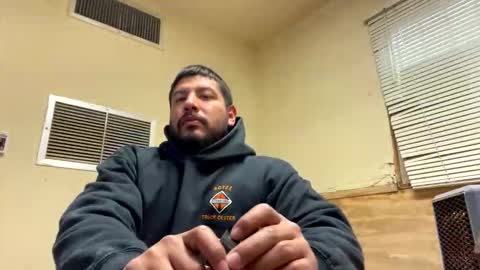 Snapshot of jjuarez5409 chatting on February 2026 01:42:02 PM jjuarez5409 online show from February 2026 01:42:02 PM