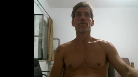 jlmbud online show from November 2025 08:20:01 PM