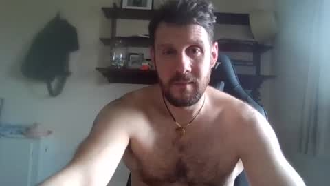 jmakk99 online show from April 2026 09:37:01 AM