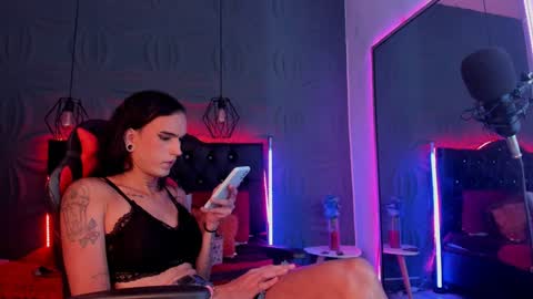 Snapshot of joaisaza chatting on January 2025 10:28:02 AM Joa Isaza     online show from January 2025 10:28:02 AM