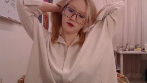 Snapshot of joan_kiss chatting on October 2025 03:09:02 AM joan_kiss online show from October 2025 03:09:02 AM