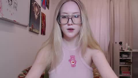 Snapshot of joan_kiss chatting on June 2026 09:59:01 AM joan_kiss online show from June 2026 09:59:01 AM