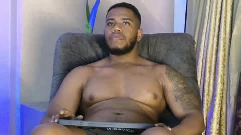 JOAN SAENZ online show from September 2025 03:30:01 AM